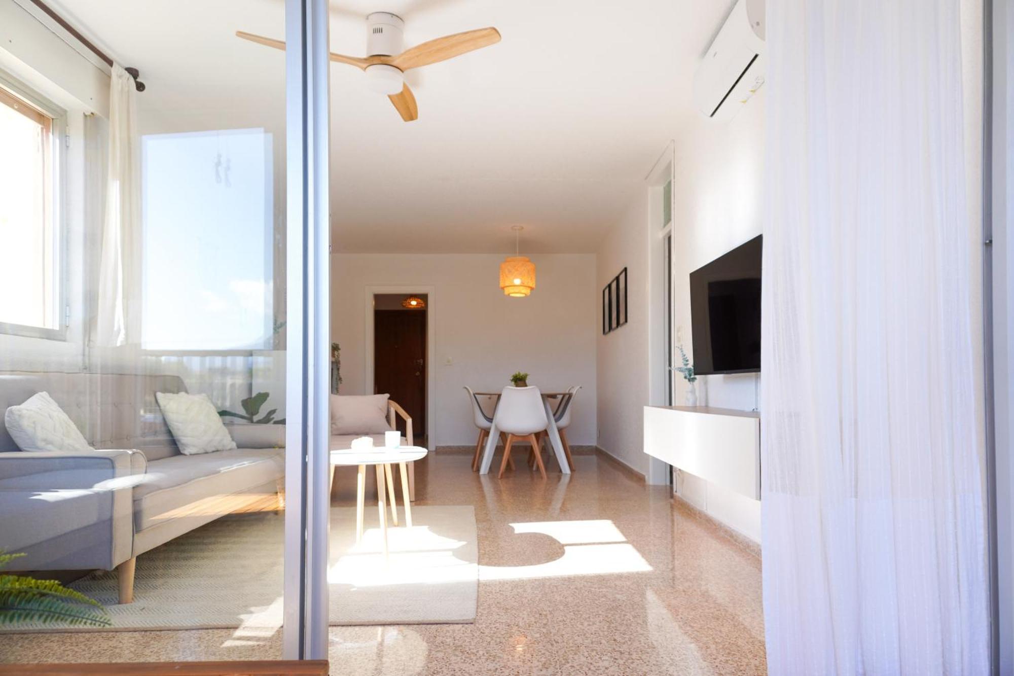 Apartamento Con Piscina En Villajoyosa By Bebalmy Exterior photo