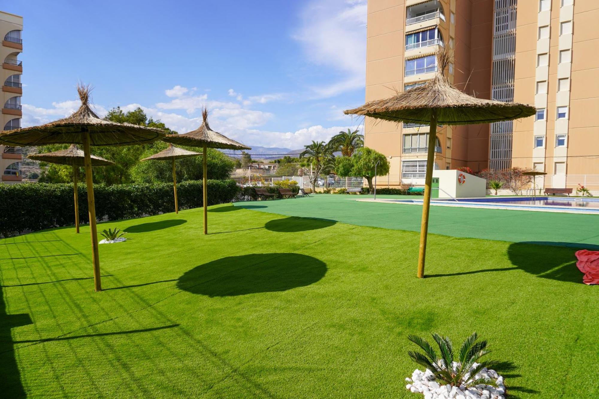 Apartamento Con Piscina En Villajoyosa By Bebalmy Exterior photo